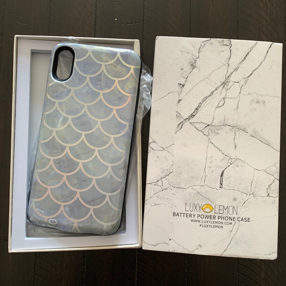 Charging iPhone case mermaid